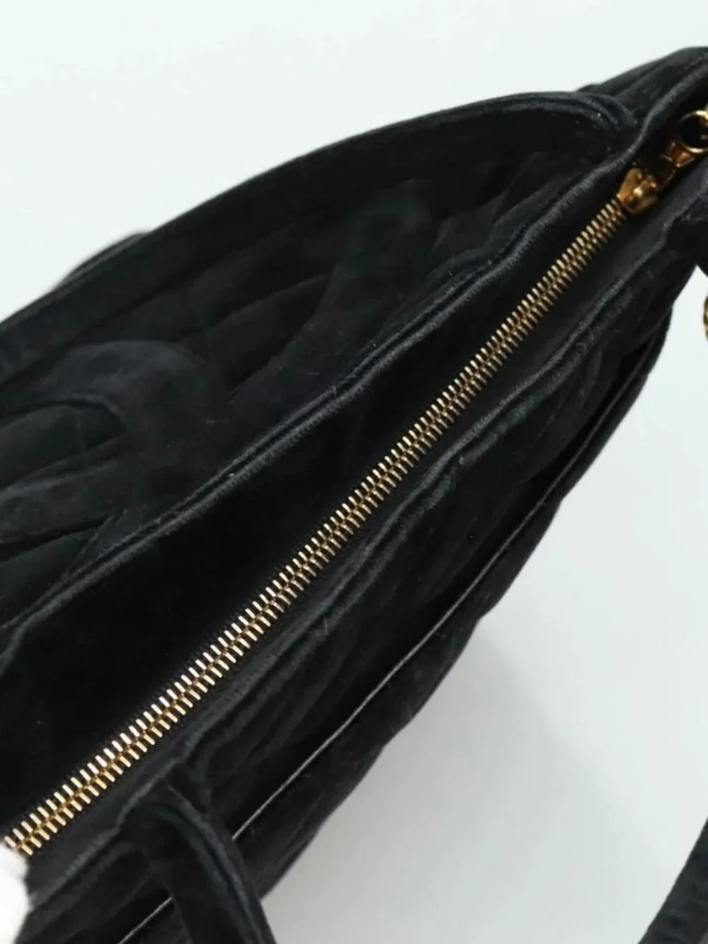 CHANEL brand	chanel color	black